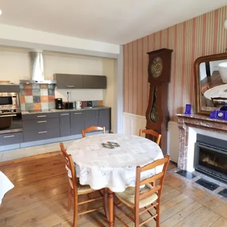 Gite Mandailles-saint-julien, 2 Pieces, 3 Personnes - Fr-1-742-278 Holiday home Mandailles-Saint-Julien